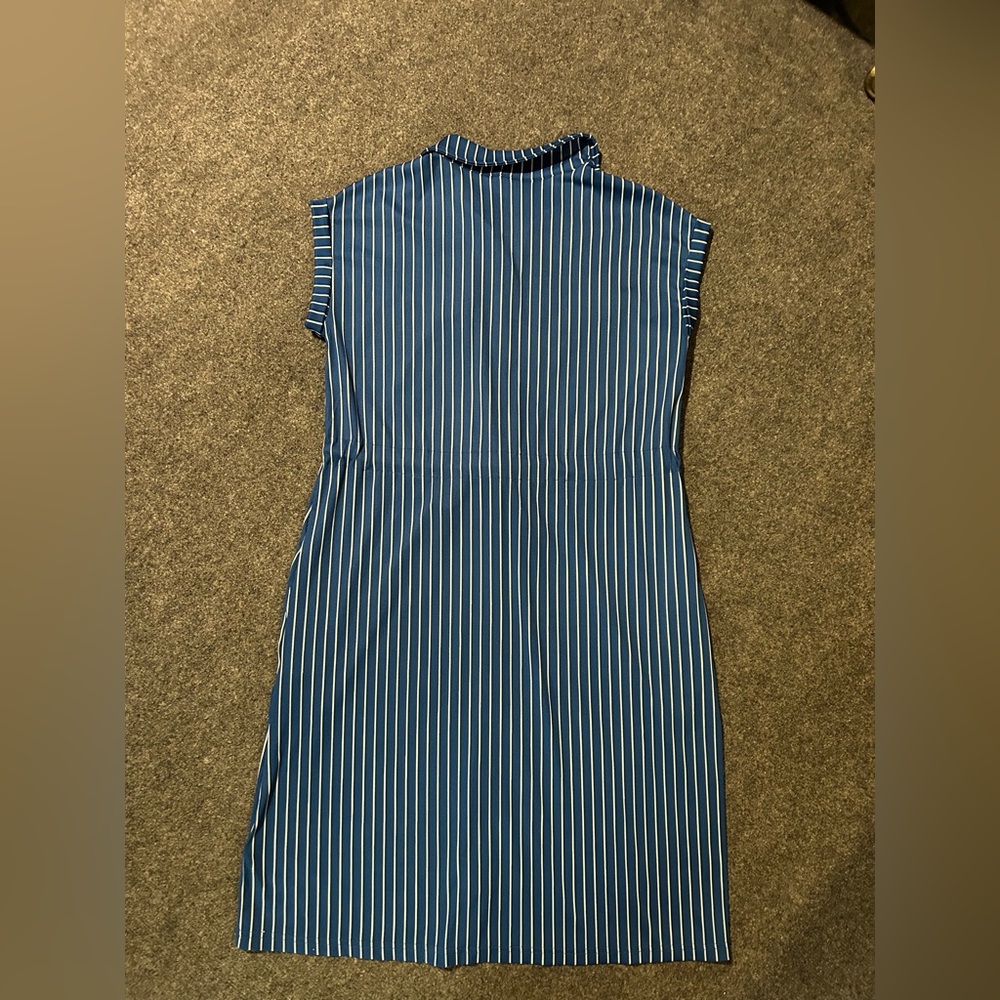 LuLaRoe Stacie shirt dress Size Small - Picture 2 of 4